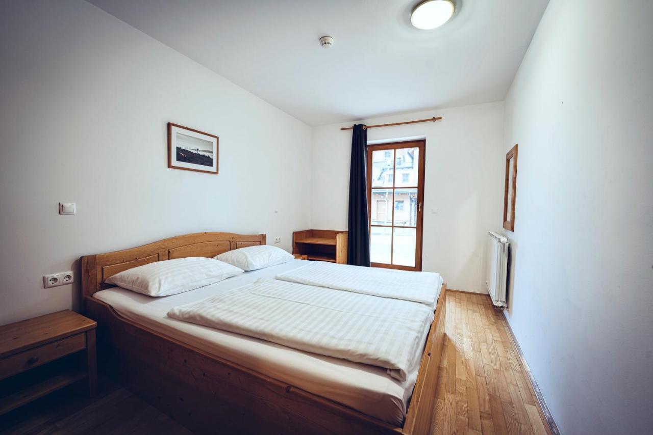 Pohorje Village Wellbeing - Family Bolfenk Apartment