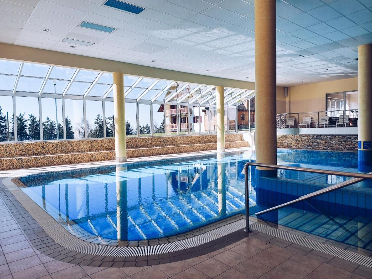 Apartment Pohorje Village Wellbeing - Family Bolfenk *
