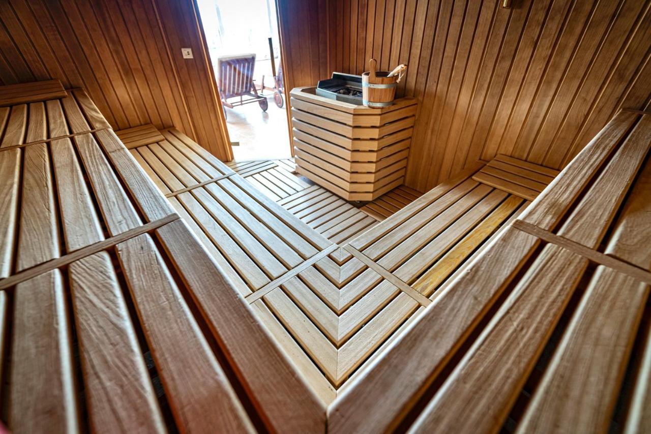 Pohorje Village Wellbeing - Family Bolfenk Apartment