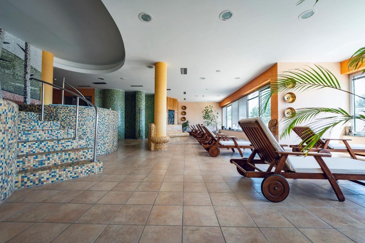 Pohorje Village Wellbeing - Family Bolfenk Apartment