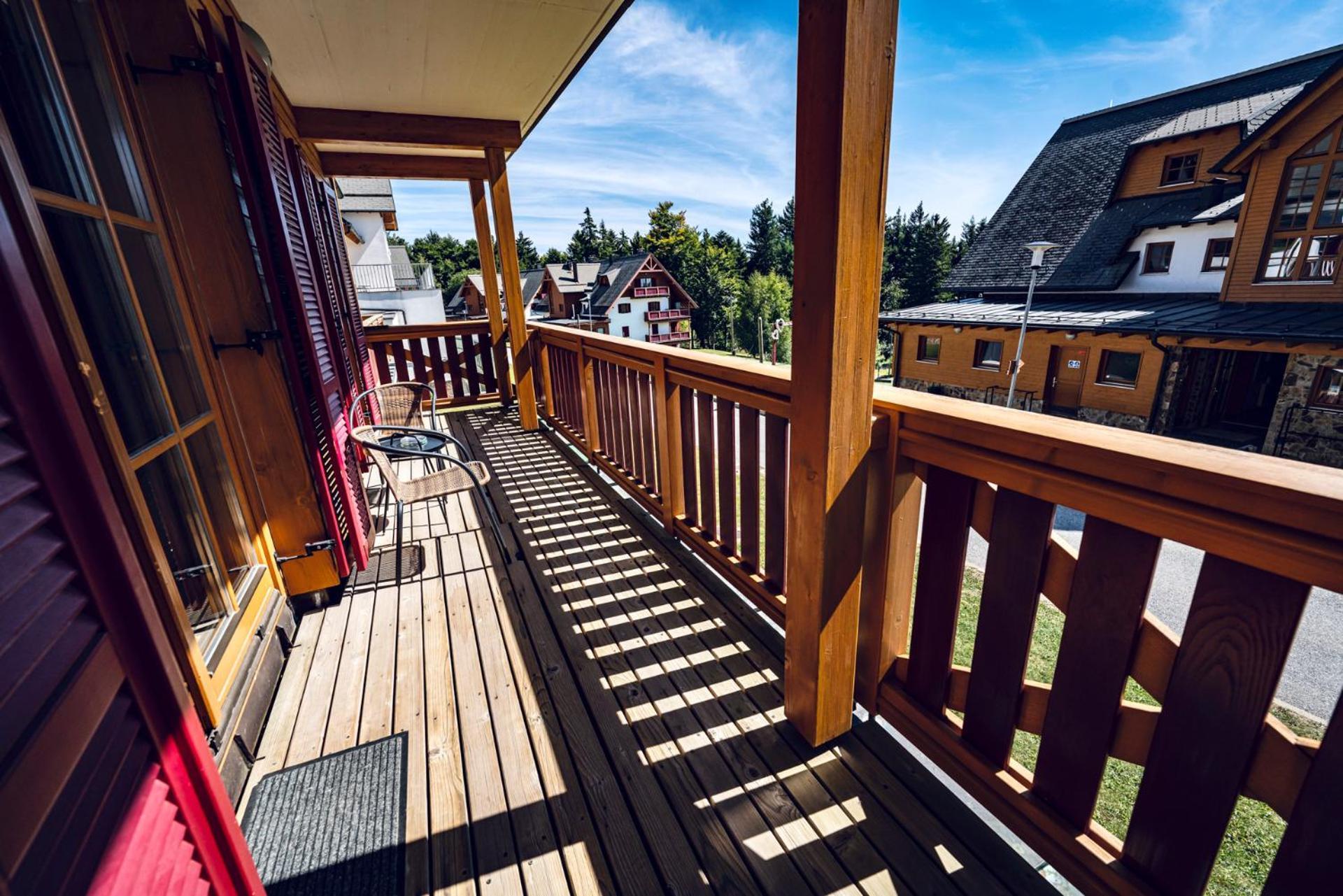 Pohorje Village Wellbeing - Family Bolfenk *